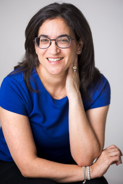 עדי שפיר מנחה בצוות